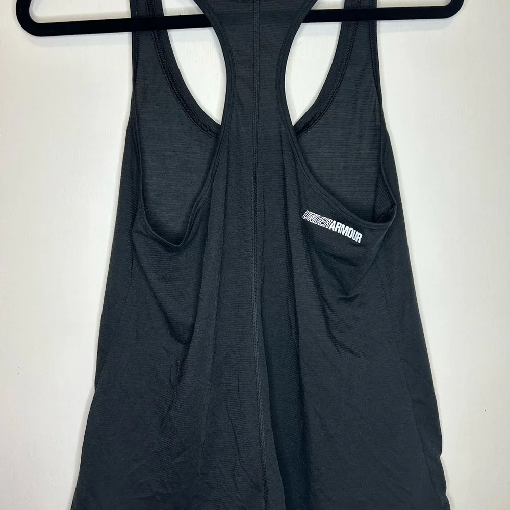 Under Amour Razorback Tank - Picture 4 of 6